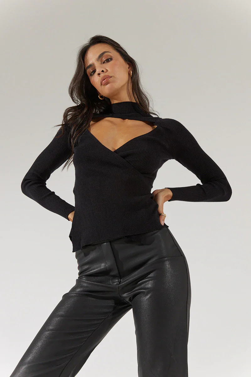 SOVERE STUDIO - Allure Wrap Knit (Noir) - Image 3