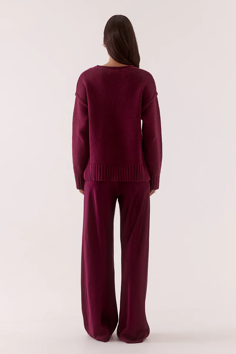 SOVERE STUDIO - LANE PLUNGE SWEATER (BLACKBERRY) - Image 4