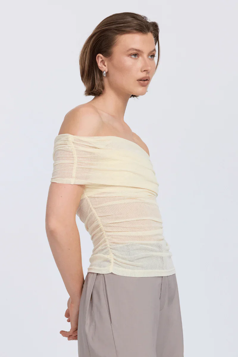 SOVERE / STUDIO - RISE MESH SLEEVELESS TOP (BUTTERMILK) - Image 3