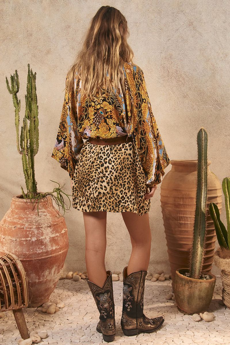SPELL - LOVERS AND DREAMERS SHORT ROBE (GOLD) - Image 6