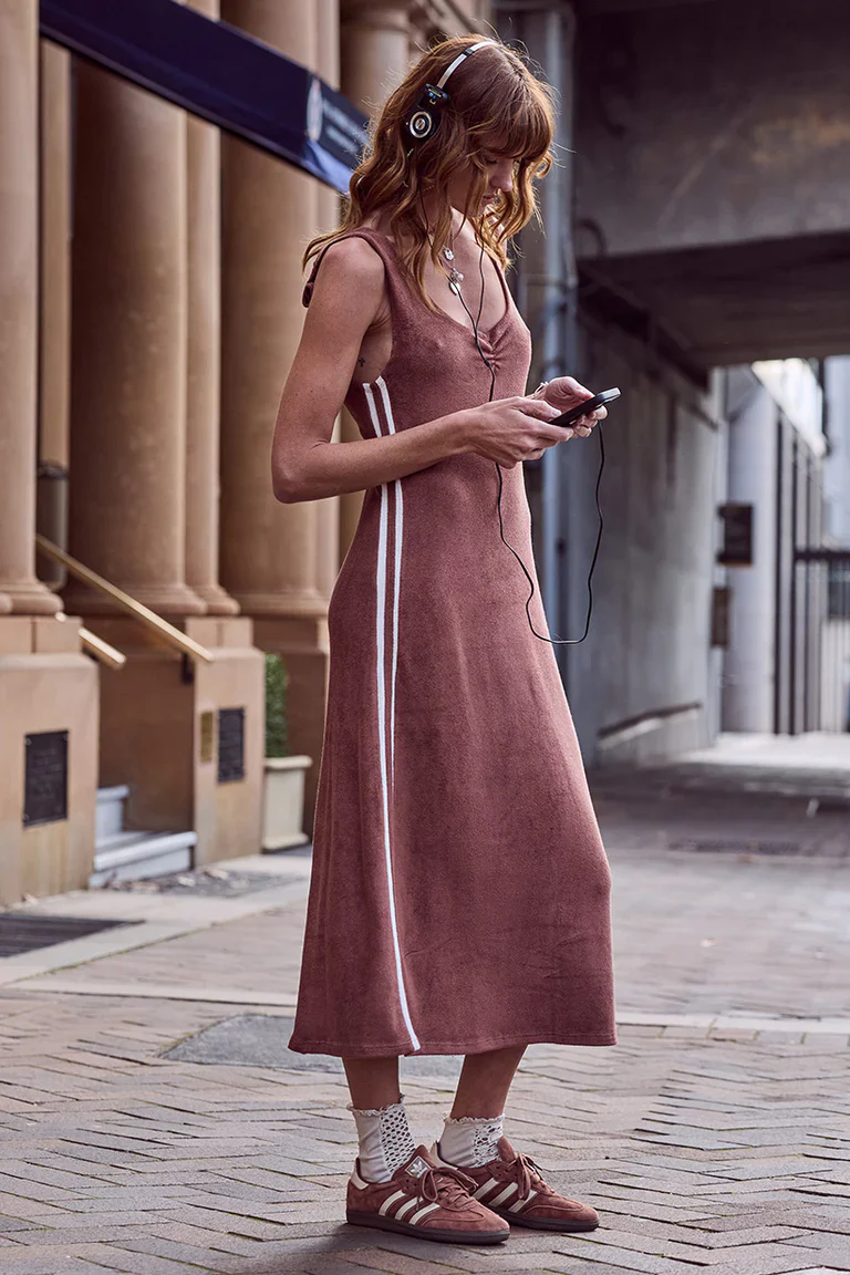 SPELL - LUCIANA TERRY MAXI DRESS (CHOCOLATE) - Image 2