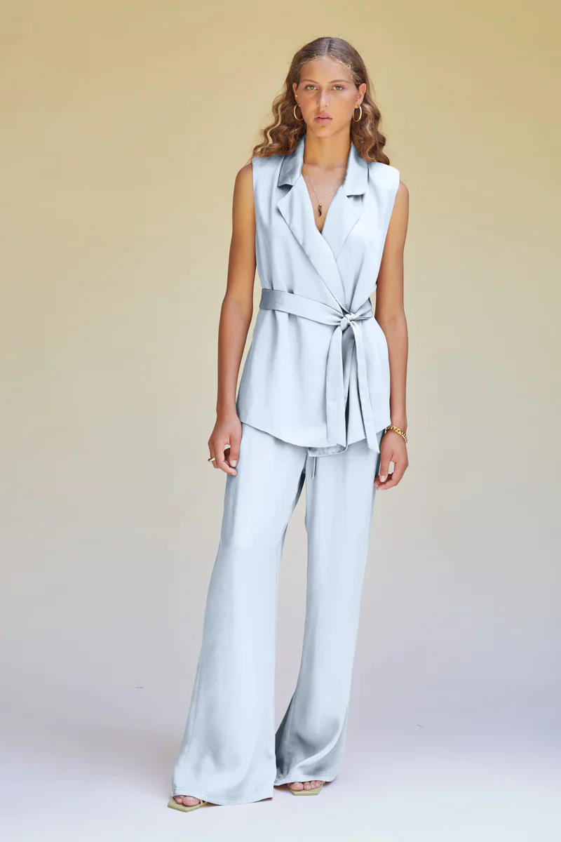 SUBOO - Kari Sleeveless Soft Blazer (Pale Blue)