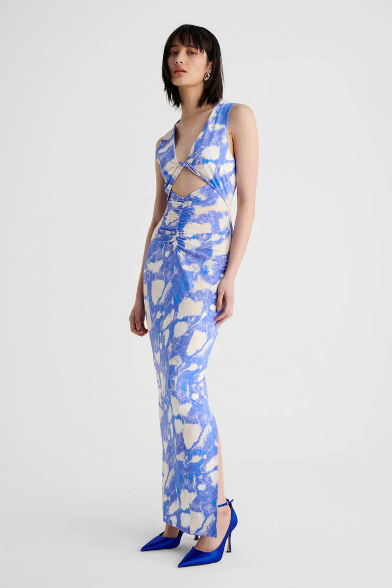SUBOO - MARBLE SLEEVELESS REVERSIBLE TWIST FRONT MAXI DRESS - Image 3