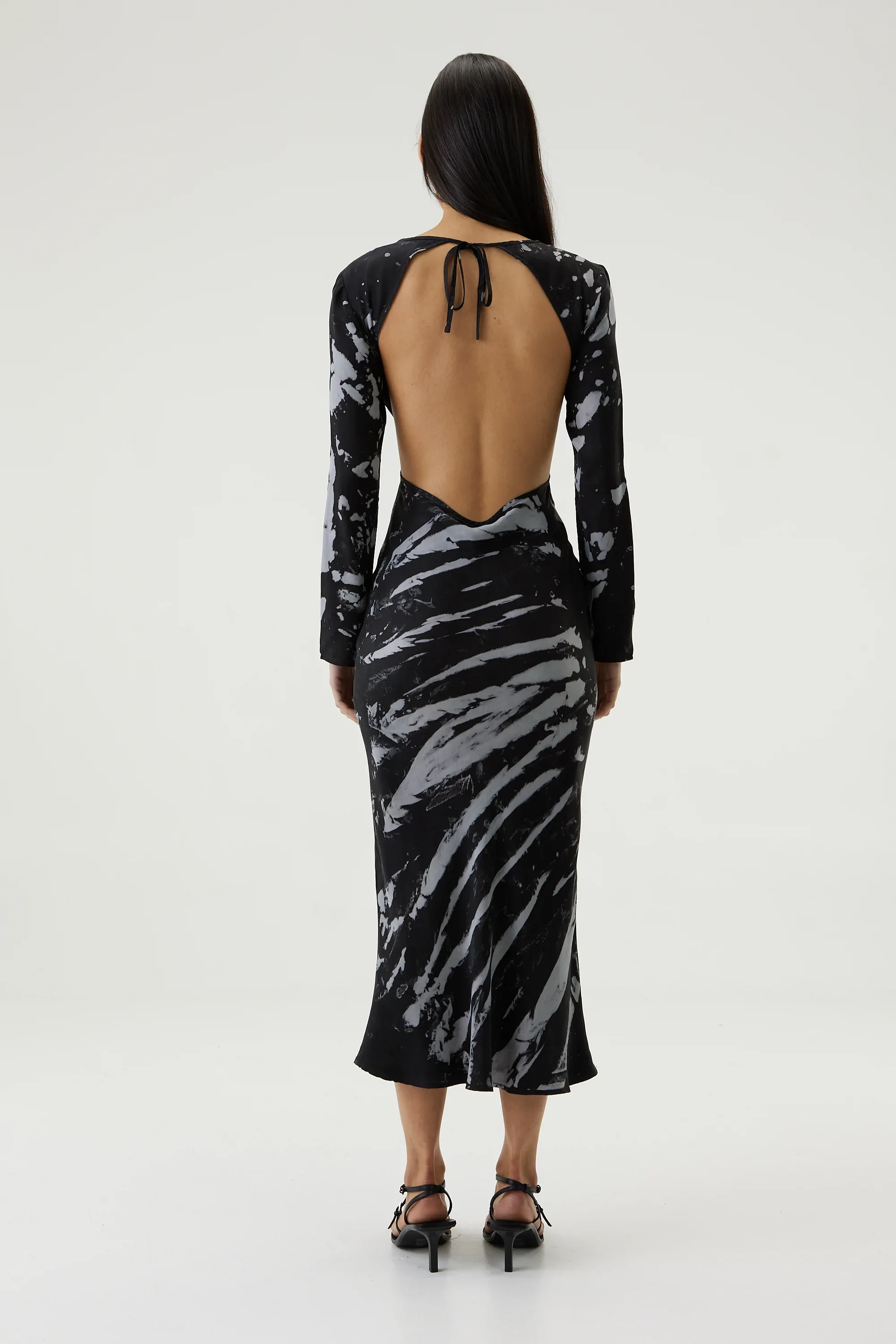 THIRD FORM - TWIST THROUGH BIAS TIE BACK MIDI (BLACK TIE DYE) - Image 3