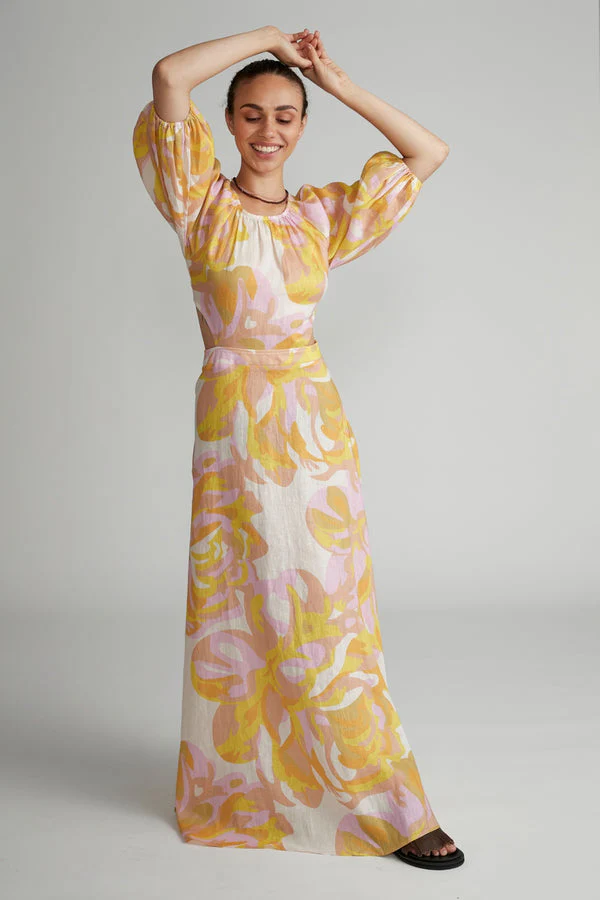 VERSIFY - Eve Flower Dress